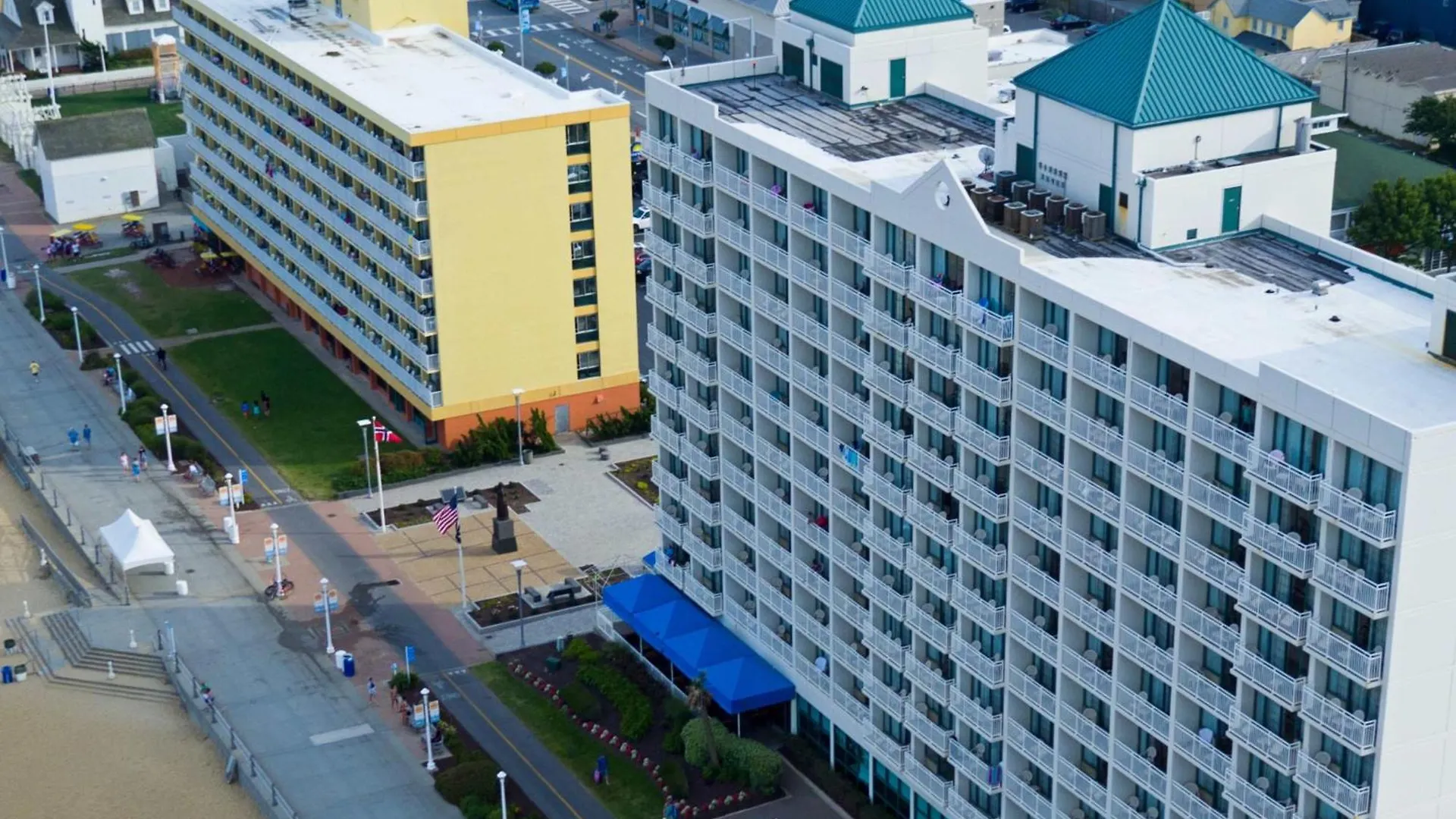Courtyard Virginia Beach Oceanfront/South Hotel