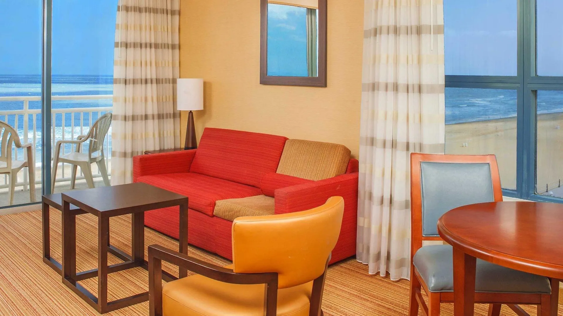 Courtyard Virginia Beach Oceanfront/South Hotel